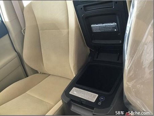 16款丰田霸道2700 GX-R中东六速现车底挂-图7
