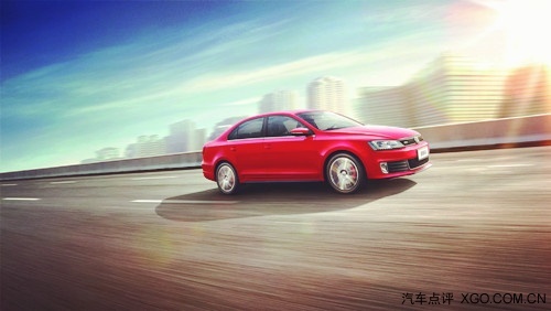 激情天成 速腾GLI成都上演艺速之夜_北京东