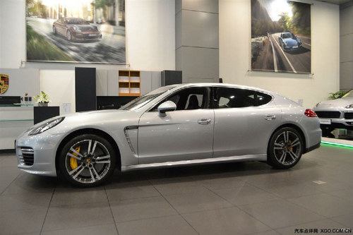 保时捷panamera帕拉梅拉加长版现车