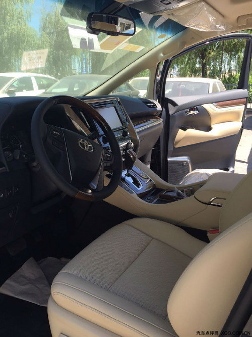16款进口丰田埃尔法尊贵商务车价格-图4