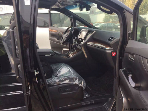 16款进口丰田埃尔法尊贵商务车价格-图7